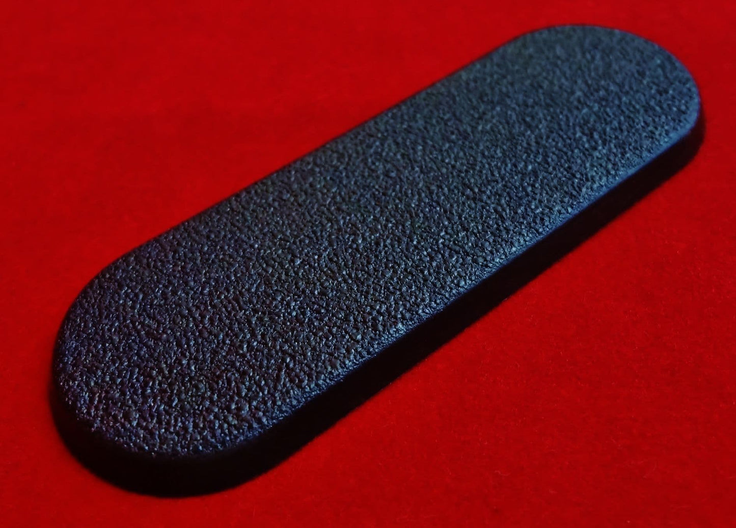 70mm Games Workshop Long Rounded Black Motorbike Base