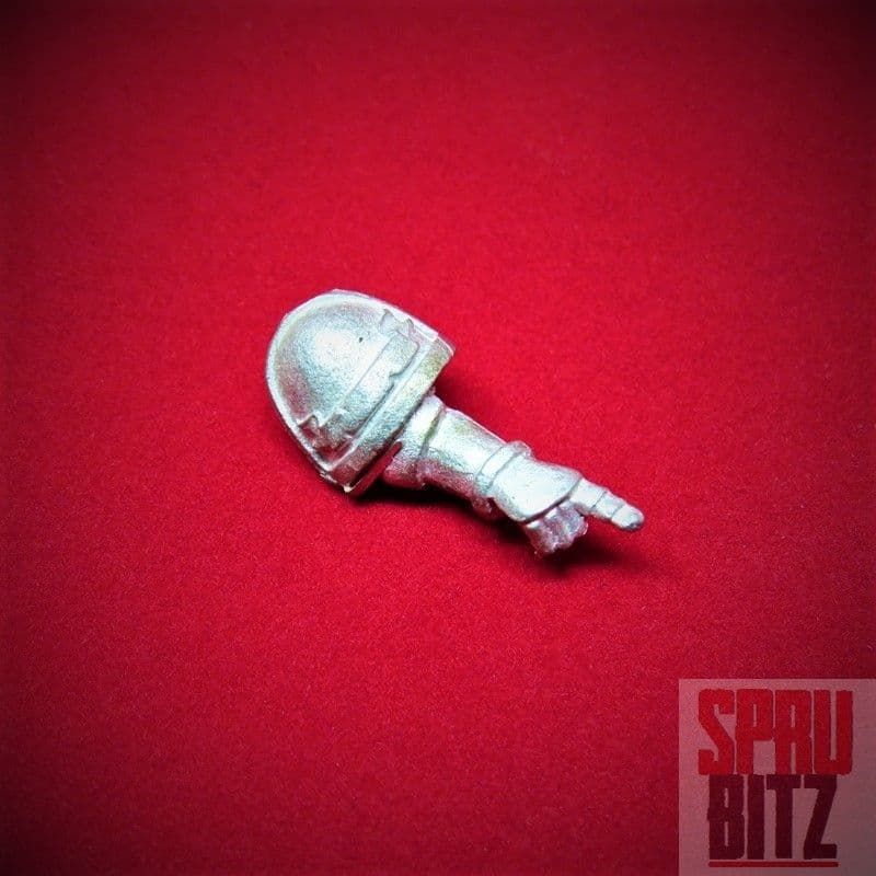 Devastator Pointing Right Arm (metal)