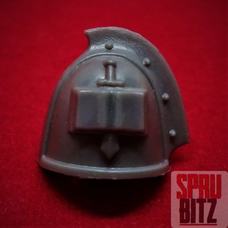 Grey Knights Strike Squad Shoulder Pad (F)