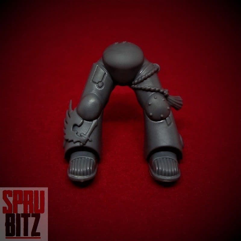 Ravenwing Command Squad Biker Legs (C)