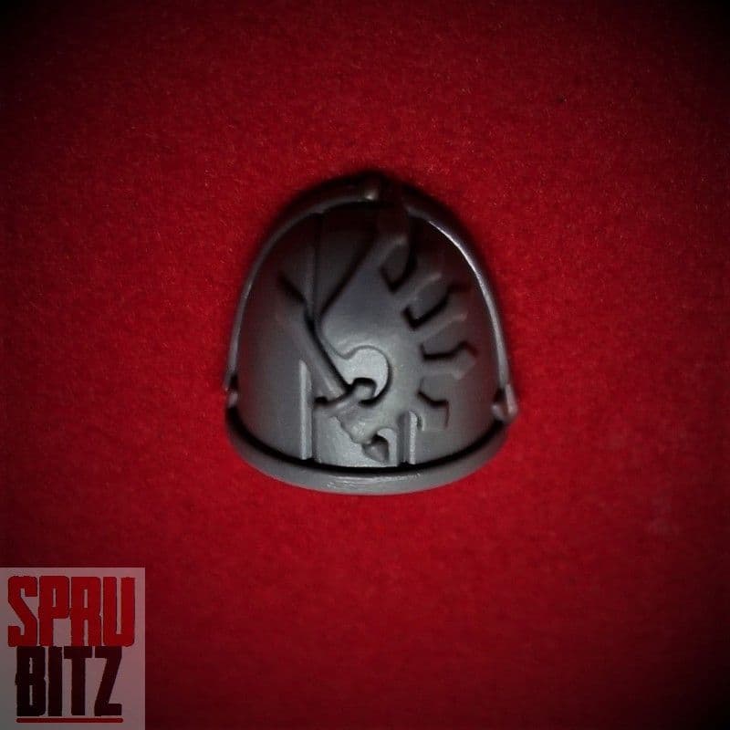 Ravenwing Command Squad Shoulder Pad (H)