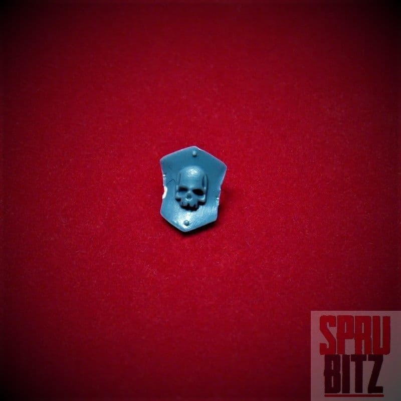 Space Marine Terminator Small Shield (C)