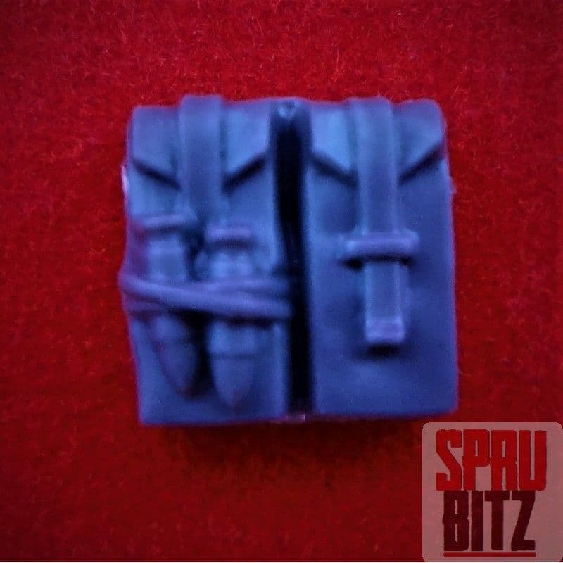 Space Ork Nobz Pouch Accessory (A)