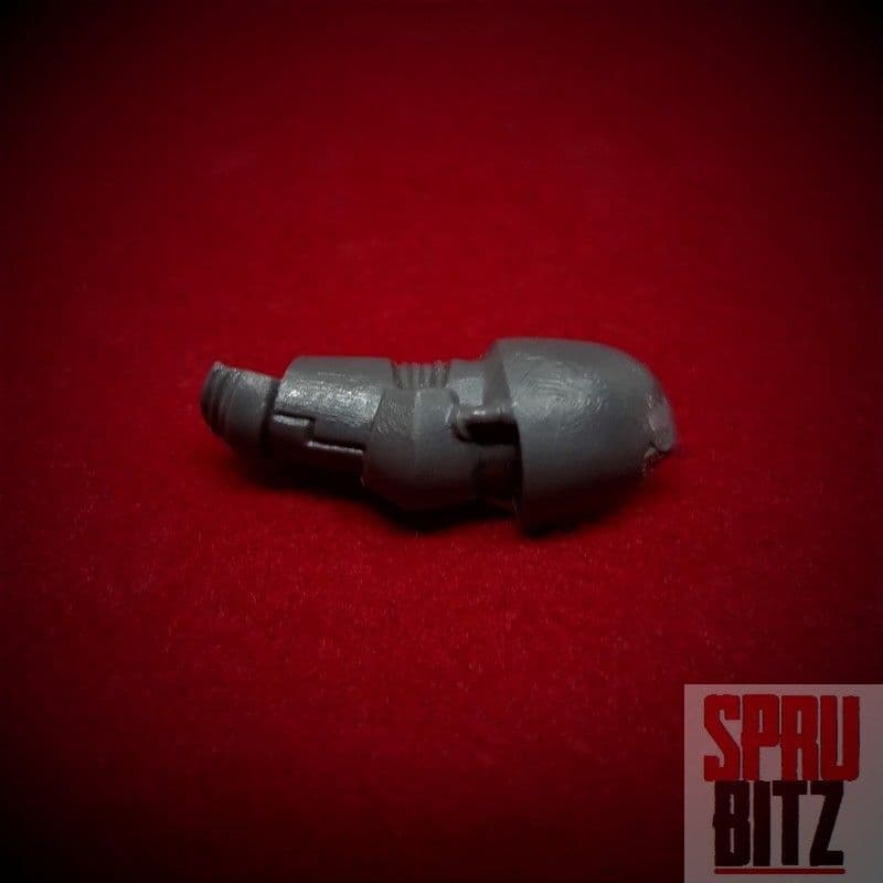 Space Wolves Wolf Pack Left Arm weapon holding