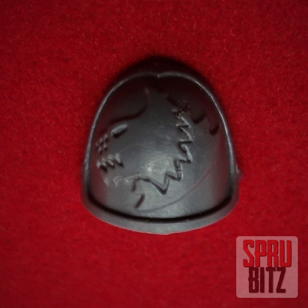 Space Wolves Wolf Pack Shoulder Pad (G)