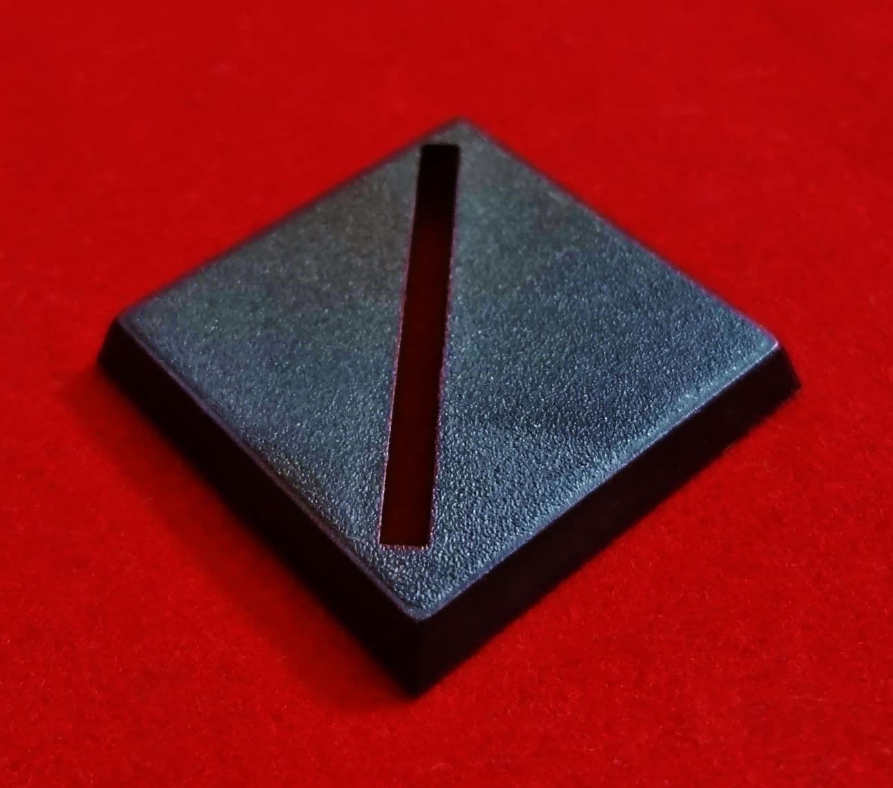 20mm Games Workshop Square slotta diagonal slotted plastic black Warhammer Wargame Base