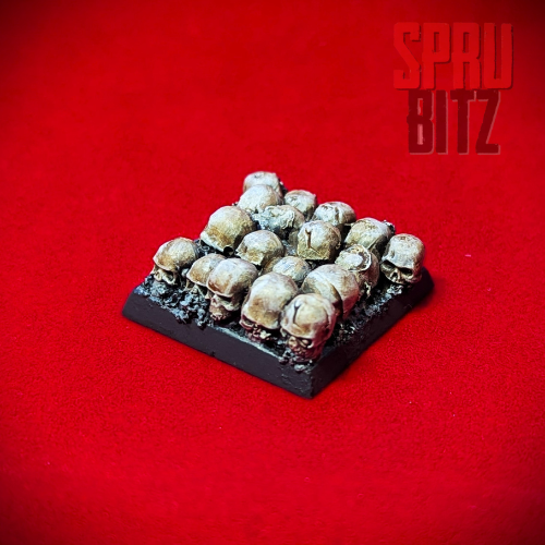25mm Square Skull Pile Base for Warhammer Wargame A (Pro Painted)