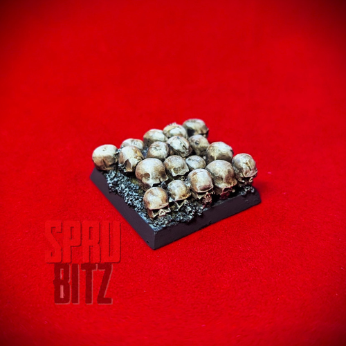 25mm Square Skull Pile Base for Warhammer Wargame A (Pro Painted)