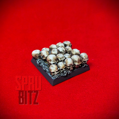 25mm Square Skull Pile Base for Warhammer Wargame A (Pro Painted)