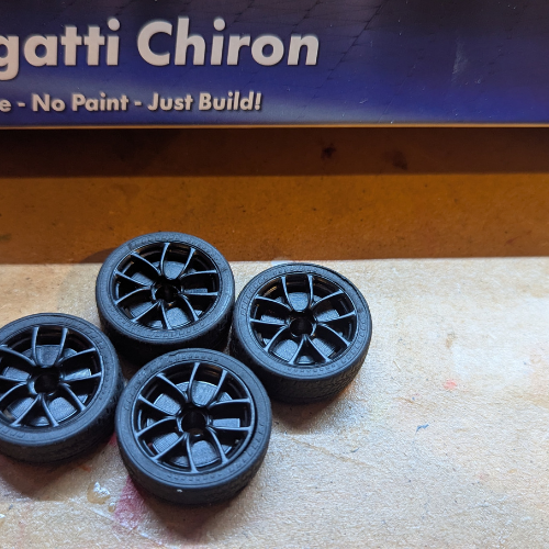 Airfix QuickBuild Bugatti Chiron Set of Wheels and Tyres