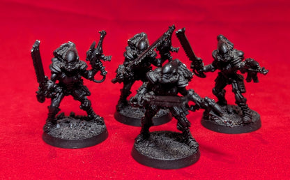 Eldar Aeldari Striking Scorpions x4 (metal OOP) undercoated black