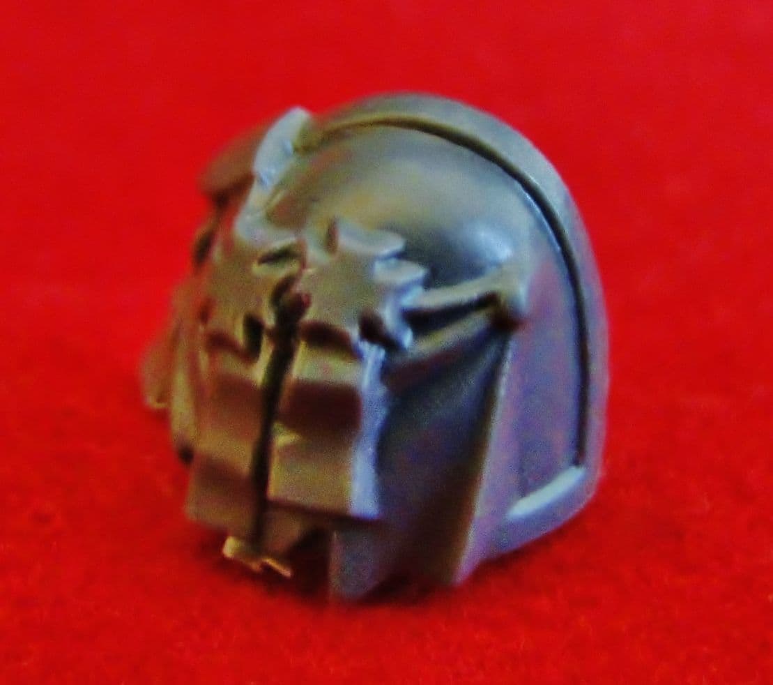 Black Templar Space Marine Purity Seal Sash Shoulder Pad x1