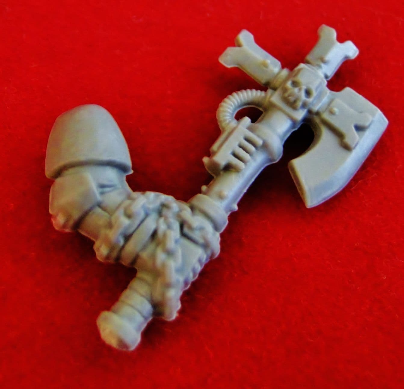 Black Templar Space Marine Right Arm with Power Axe x1