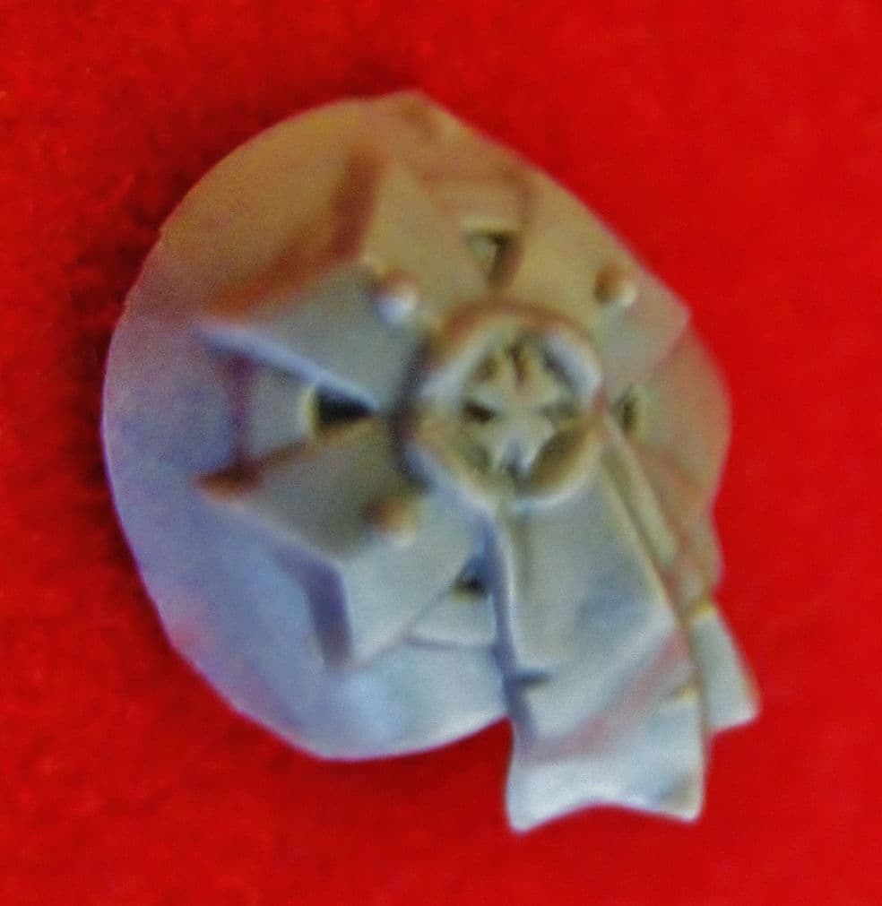 Black Templar Terminator Purity Seal & Chapter Icon Shoulder Pad x1