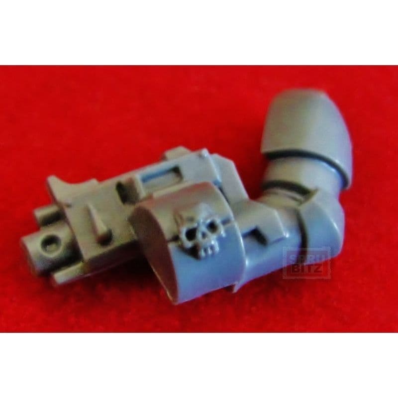 Blood Angel Sanguinary Guard left arm Angelus Boltgun (drip & skull)