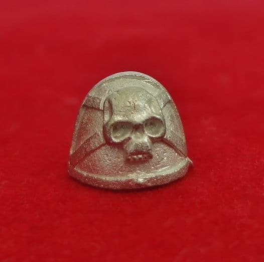 Blood Angel Shoulder Pad skull (metal)