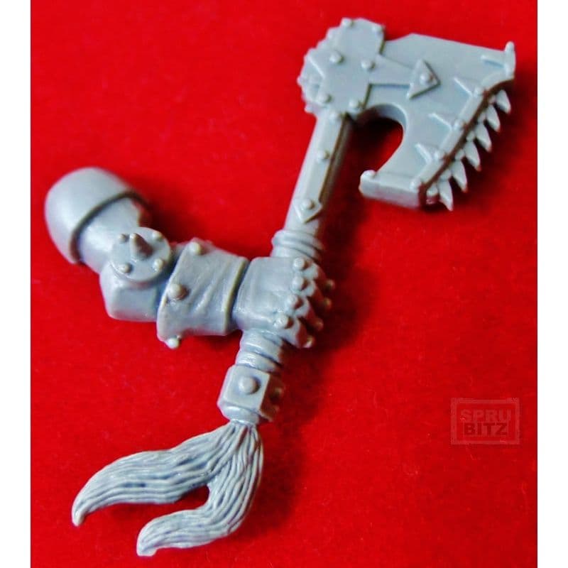 Chaos Khorne Berzerkers right arm Chain Axe Chainaxe
