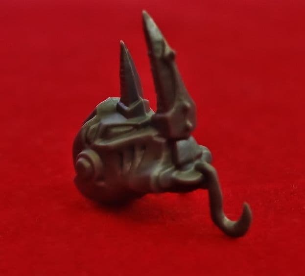 Chaos Space Marine Terminator Head (C)