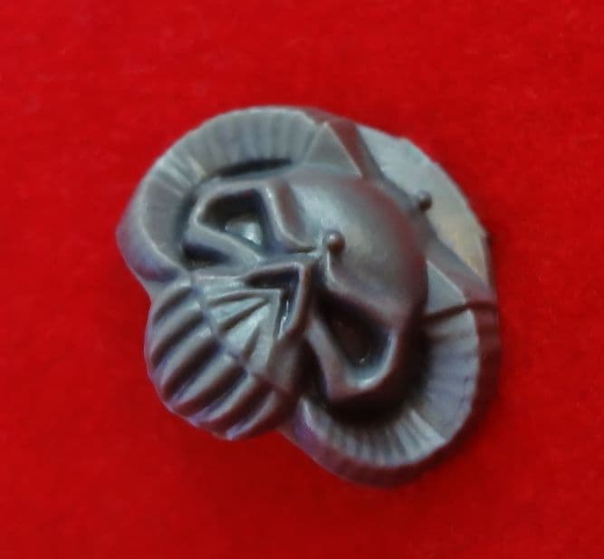 Chaos Space Marine Terminators Shoulder Pad Horned Skull (B)