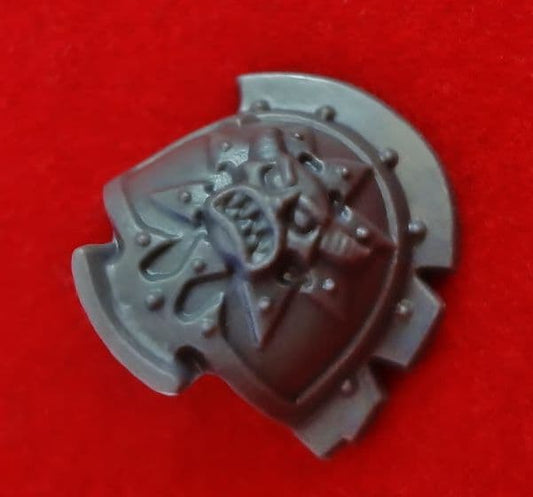 Chaos Space Marine Terminators Shoulder Pad (I)