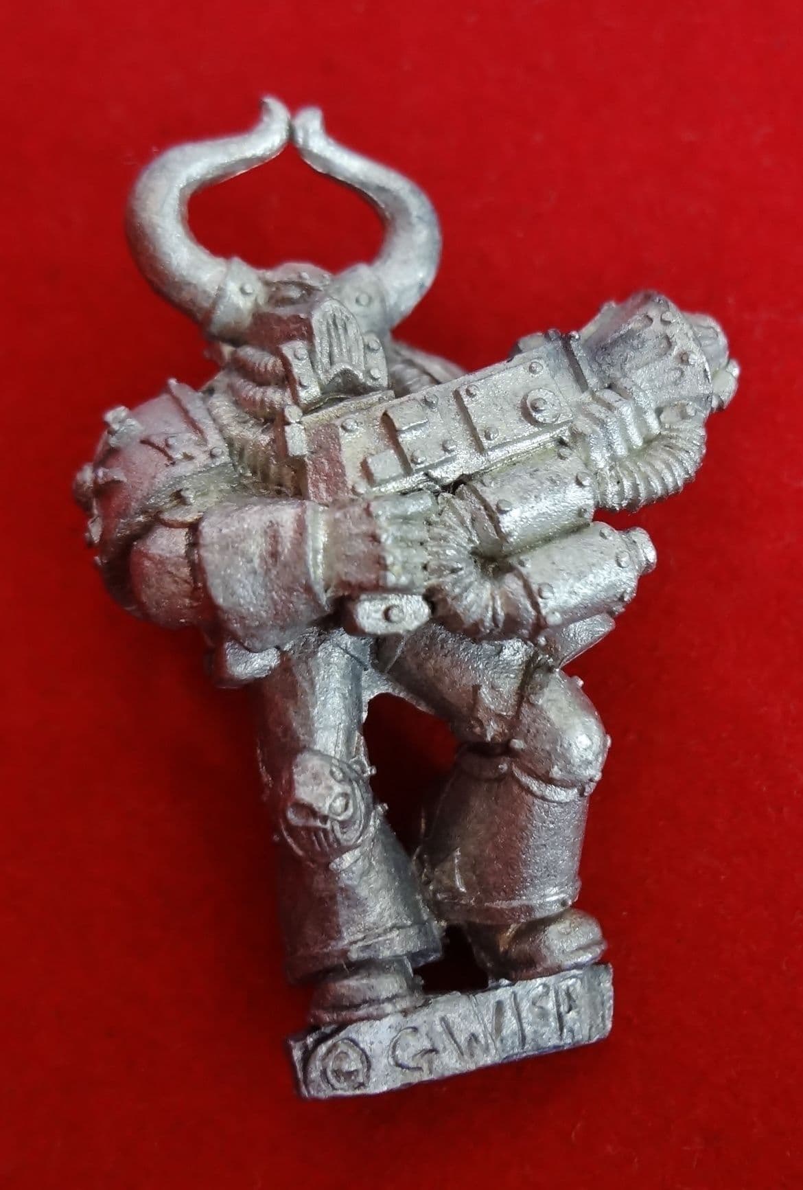 Chaos Space Marine with Flamer metal (circa 1994)