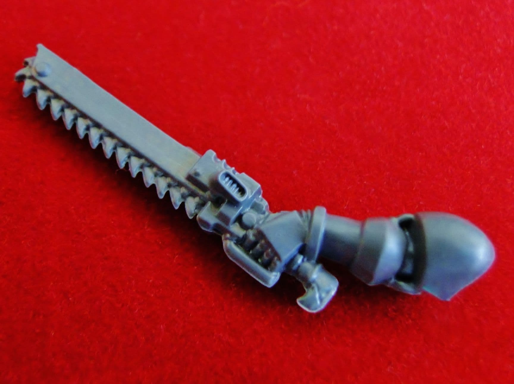 Command Devastator Squad Left Arm Chainsword