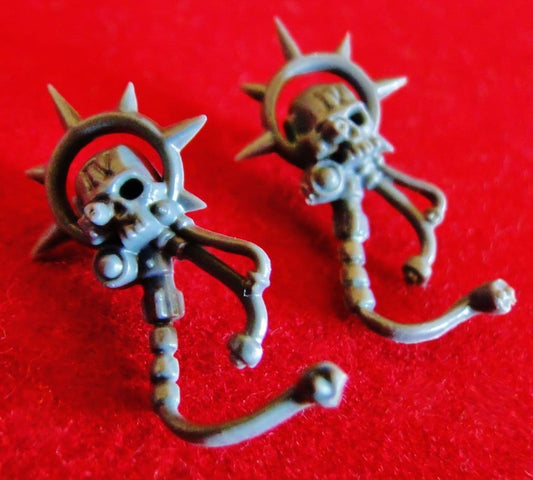 Devastator Squad Servo Cyber Skull Familiar x2