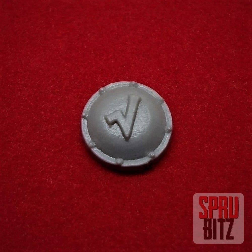 Dwarf Small Shield Buckler (J)