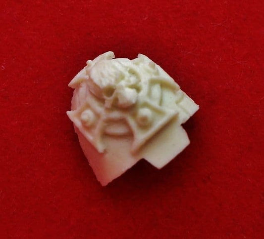Forge World Space Marine Terminator Shoulder Pad (A) (1)