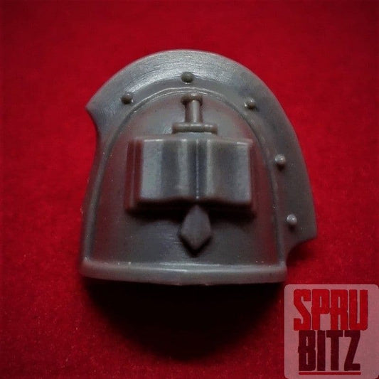 Grey Knights Strike Squad Shoulder Pad (E)