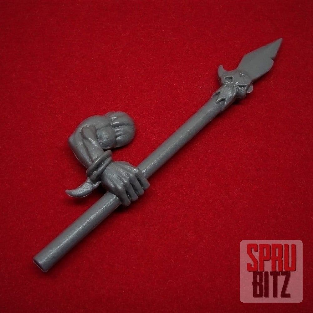 Orc Boyz Spear right arm (B)
