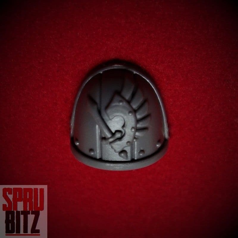 Ravenwing Command Squad Shoulder Pad (A)