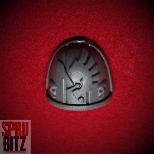 Ravenwing Command Squad Shoulder Pad (G)