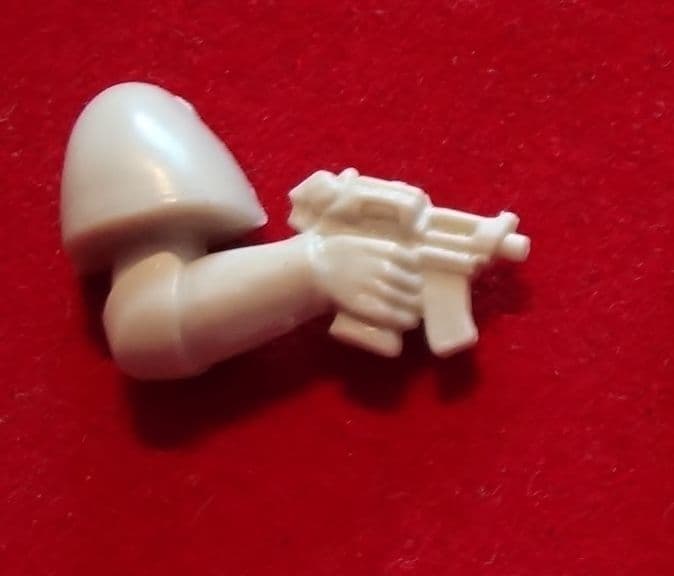 Rogue Trader Space Marine Right Arm w/ Bolt Pistol
