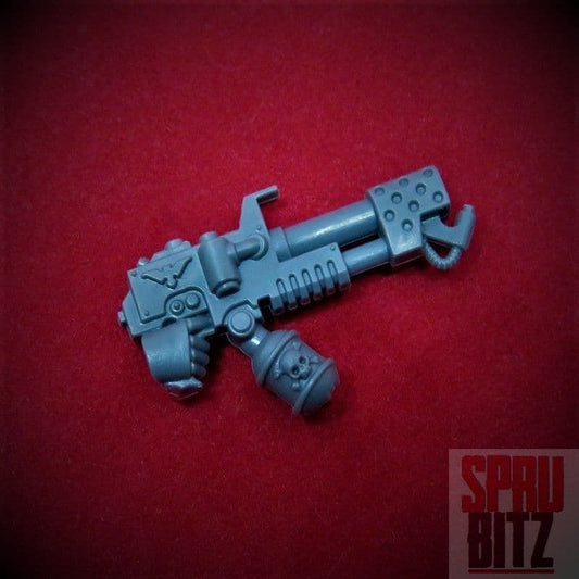 Space Marine Assault Squad right hand Flamer Aquilla (B)