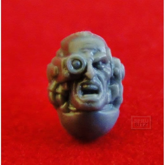 Space Marine Assault Squad Sergeant Bare Head (Right-sided Scope Auspex)