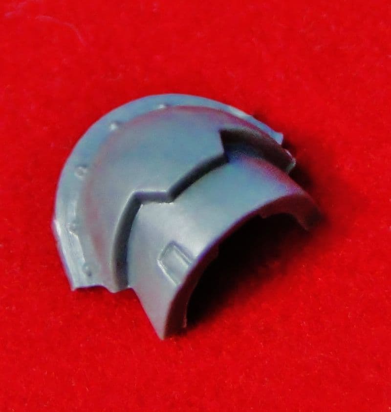 Space Marine Command Squad Champion Stepped Shoulder Pad