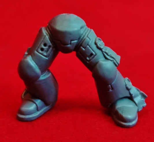 Space Marine Commander Legs x1