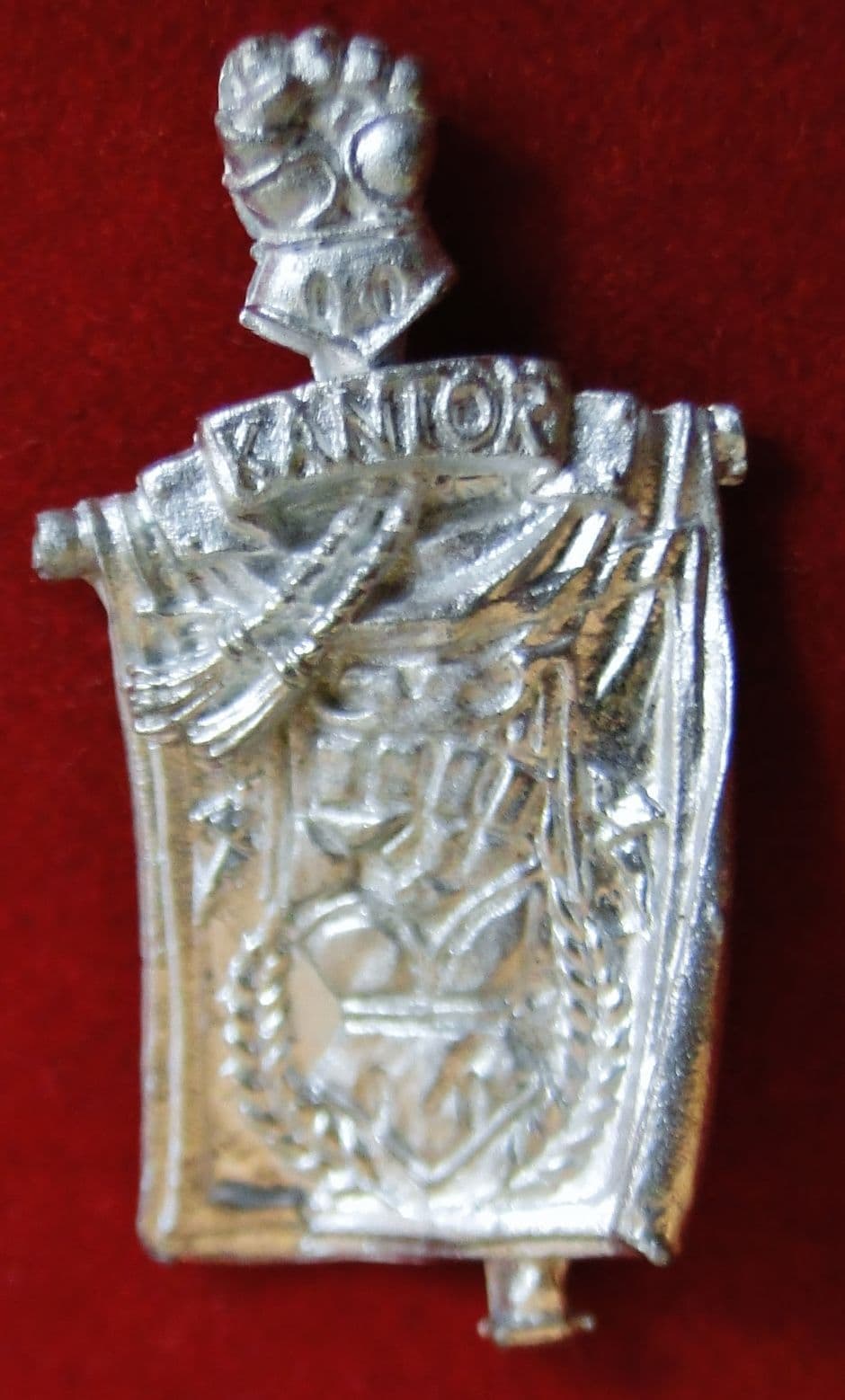 Space Marine Crimson Fist Pedro Kantor Banner (metal OOP)