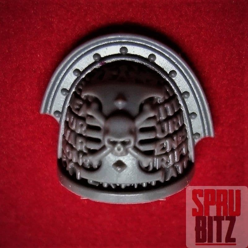 Space Marine Deathwatch Chapter Upgrade Shoulder Pad