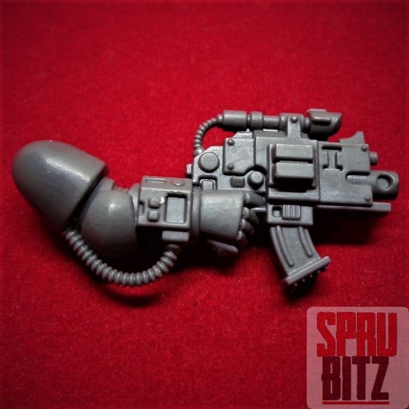 Space Marine Deathwatch Veterans Boltgun (A)