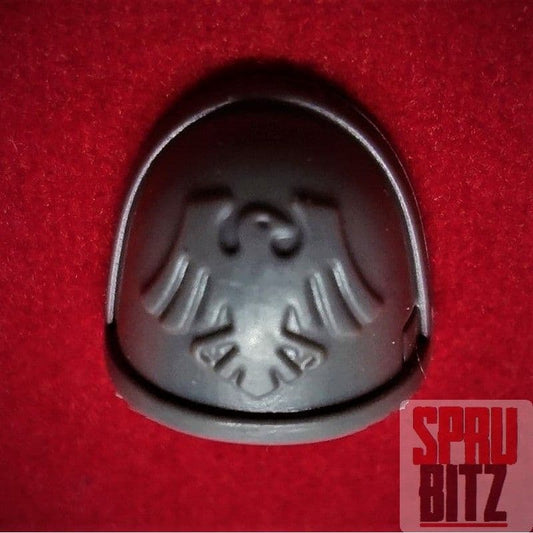 Space Marine Deathwatch Veterans Shoulder Pad (B)