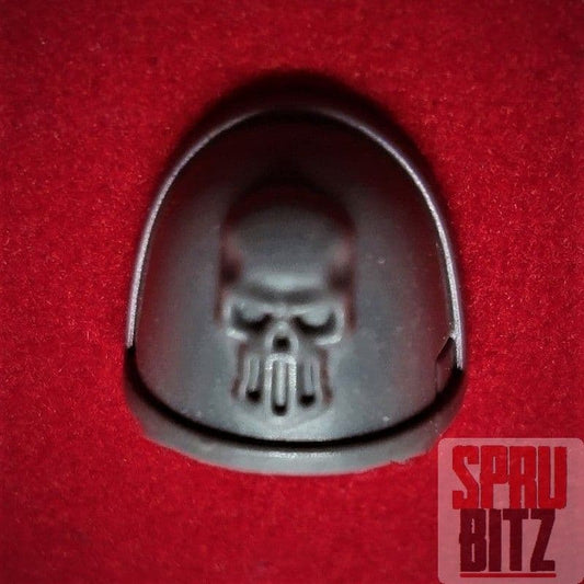 Space Marine Deathwatch Veterans Shoulder Pad (F)
