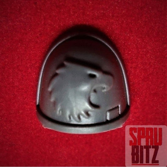 Space Marine Deathwatch Veterans Shoulder Pad (J)