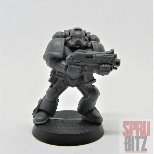 Space Marine from Battle For Macragge (C)