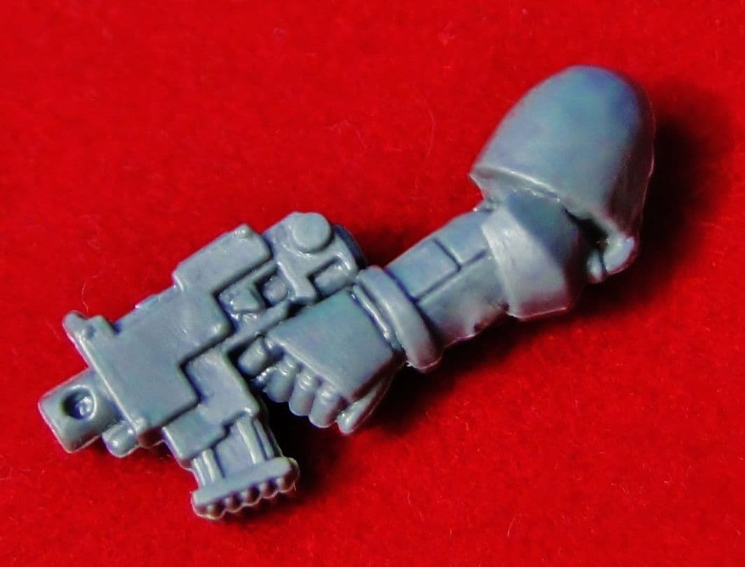 Space Marine left arm Bolt Pistol