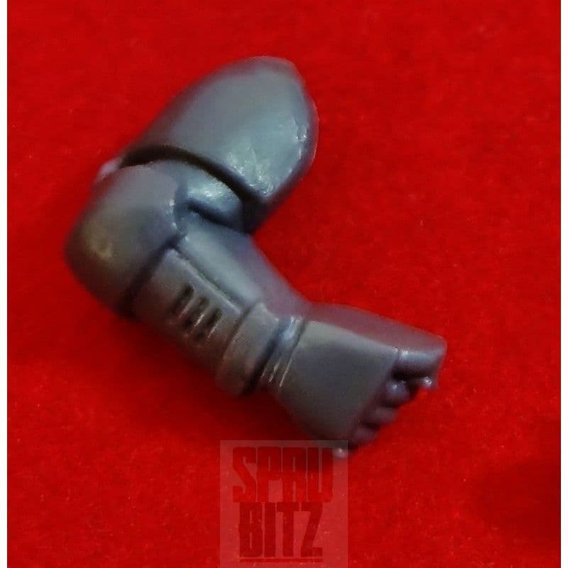 Space Marine Right Arm weapon holding
