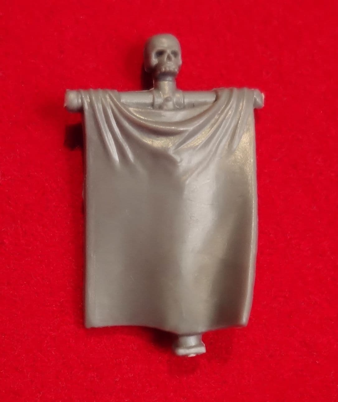 Space Marine Skull Banner Standard Pole