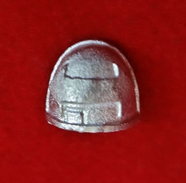 Space Marine Tactical Squad Shoulder Pad x1 (metal)
