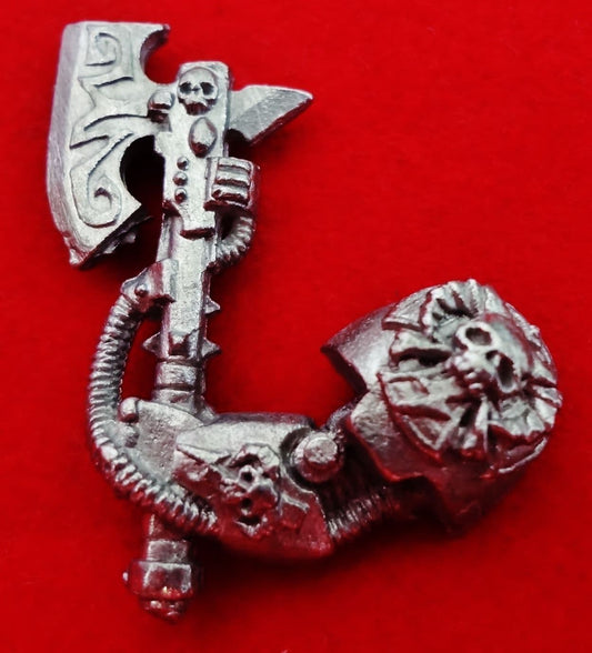 Space Marine Terminator Librarian Power Axe left arm 1994 (metal OOP)
